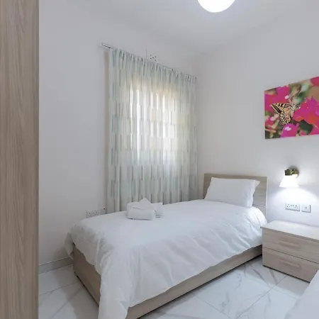 Apartment Gozo Charming Apt Near Salt Pans *